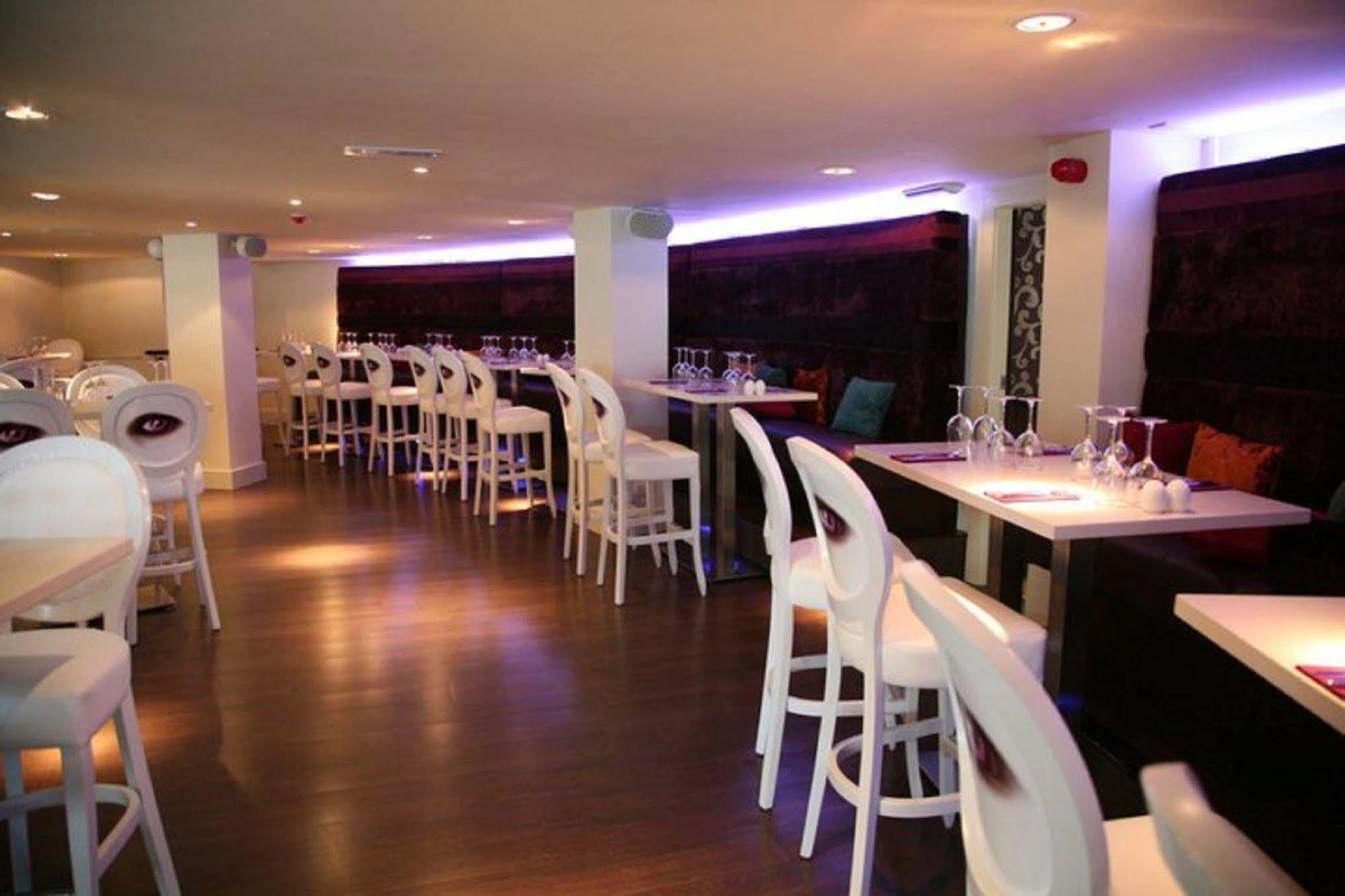 לונדונדרי Waterfoot Hotel מראה חיצוני תמונה